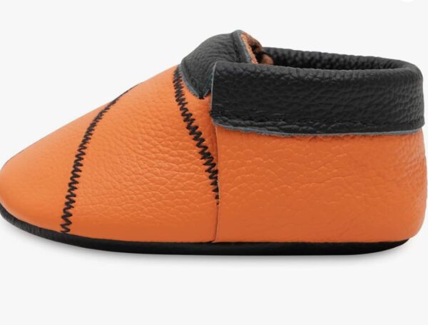 baby leather moccasins：Slam Dunk